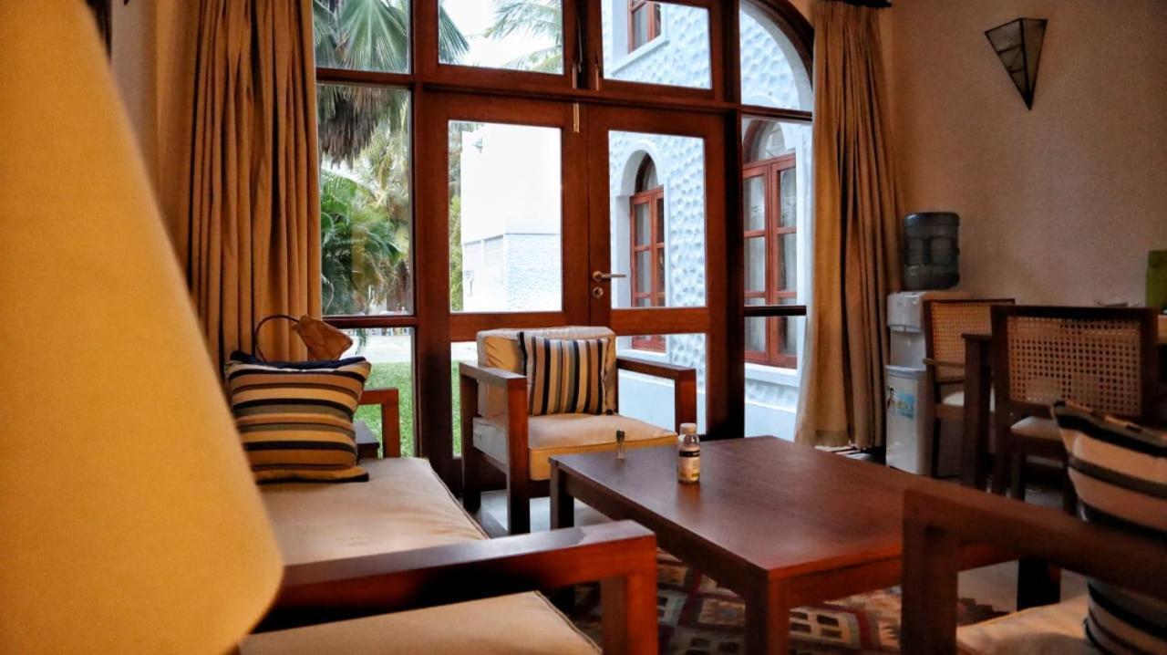 Mbili Kuwili Studio Suites Diani Beach Esterno foto
